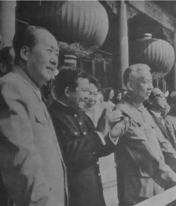毛泽东与他的26个国庆节故事